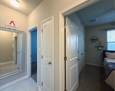 2743 Enza Ct - Photo Thumbnail 21