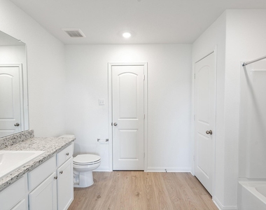 14704 Wahlbergs Way - Photo Thumbnail 6