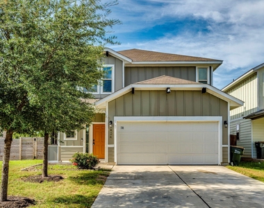 424 Wapiti Rd - Photo Thumbnail 1