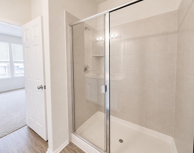 220 Pepperbark Loop - Photo Thumbnail 5