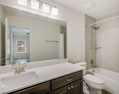 3316 Amerigo Pl - Photo Thumbnail 14