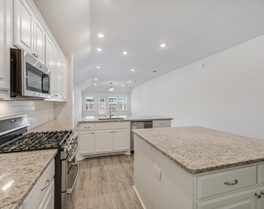 3316 Amerigo Pl - Photo Thumbnail 4