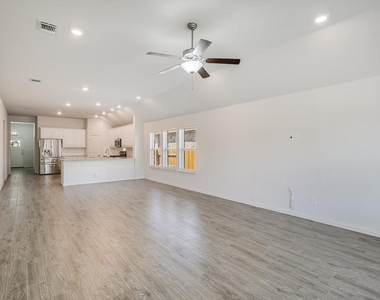 3316 Amerigo Pl - Photo Thumbnail 8