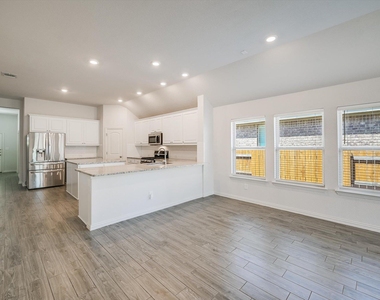 3316 Amerigo Pl - Photo Thumbnail 5