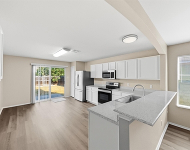 3112 Crownover St - Photo Thumbnail 8