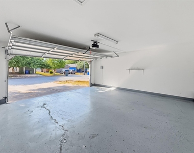 3112 Crownover St - Photo Thumbnail 34