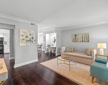 6109 Bullard Dr - Photo Thumbnail 2
