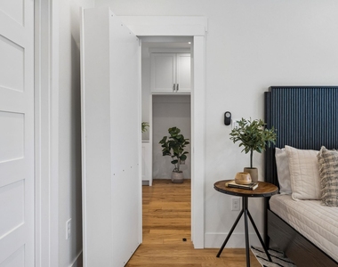 806 Philco Dr - Photo Thumbnail 20