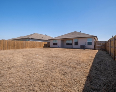 117 Cranbrook Ln - Photo Thumbnail 21
