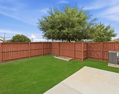 1615 Airedale Rd - Photo Thumbnail 38