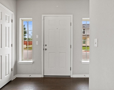 1615 Airedale Rd - Photo Thumbnail 6