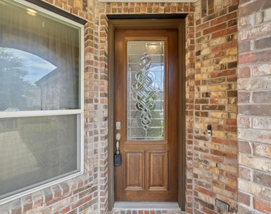 2950 E Old Settlers Blvd - Photo Thumbnail 1