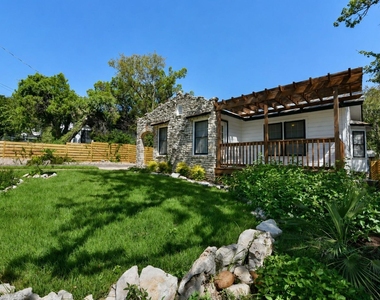 1008 Milam Pl - Photo Thumbnail 1
