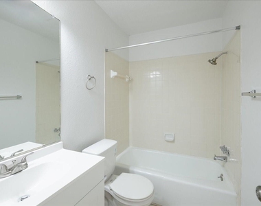 421 Fantail Loop - Photo Thumbnail 11