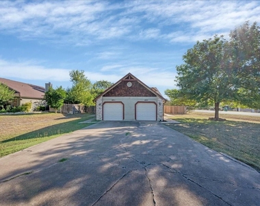 421 Fantail Loop - Photo Thumbnail 20