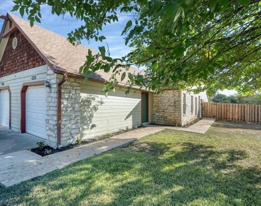 421 Fantail Loop - Photo Thumbnail 18
