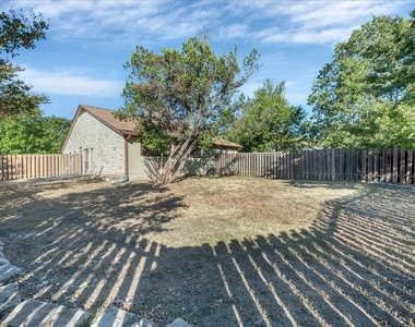 421 Fantail Loop - Photo Thumbnail 14