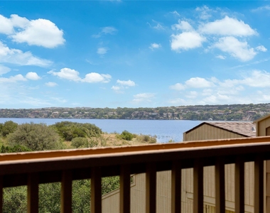 205 Venture Blvd S - Photo Thumbnail 18