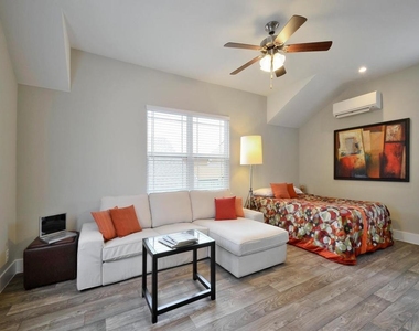 912 Sugaree Ave - Photo Thumbnail 3