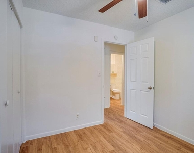 509 Treys Way - Photo Thumbnail 14