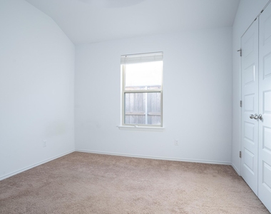 345 Horsemint Way - Photo Thumbnail 20