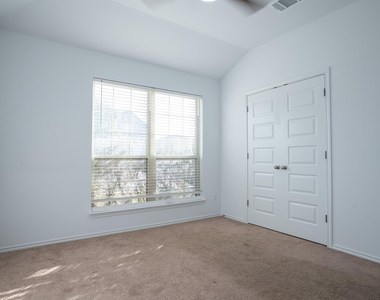 345 Horsemint Way - Photo Thumbnail 24
