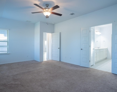345 Horsemint Way - Photo Thumbnail 12