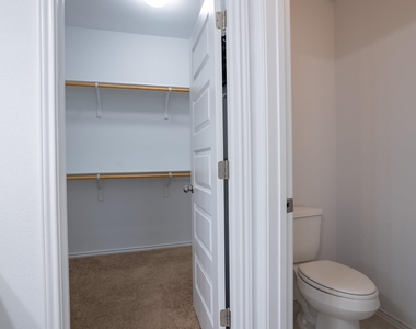 345 Horsemint Way - Photo Thumbnail 16