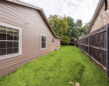 3103 E 16th St - Photo Thumbnail 26