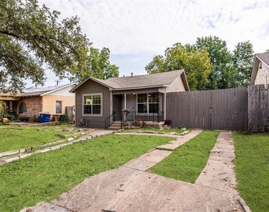 3103 E 16th St - Photo Thumbnail 7