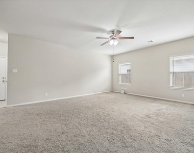 4907 Fairwater Ct - Photo Thumbnail 6