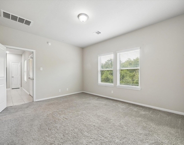 4907 Fairwater Ct - Photo Thumbnail 14