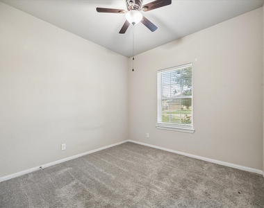 4907 Fairwater Ct - Photo Thumbnail 19