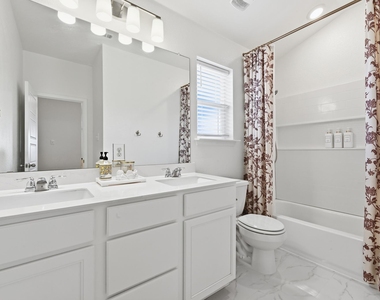 200 Auburn St - Photo Thumbnail 32