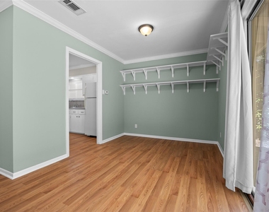 1404 Briarcliff Blvd - Photo Thumbnail 11