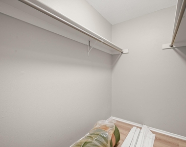 4159 Steck Ave - Photo Thumbnail 17
