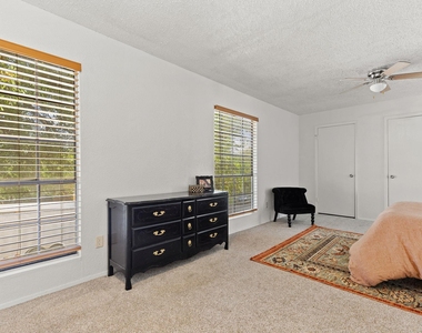 600 Pintail Ln - Photo Thumbnail 17
