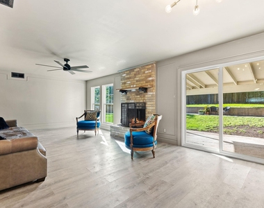600 Pintail Ln - Photo Thumbnail 3