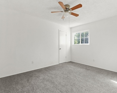 600 Pintail Ln - Photo Thumbnail 24