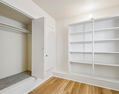 2413 Leon St - Photo Thumbnail 16