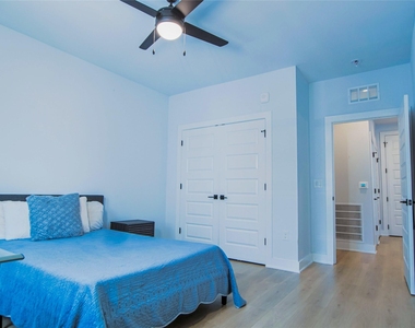 2500 Longview St - Photo Thumbnail 16