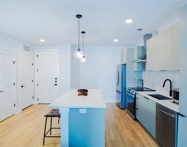 2500 Longview St - Photo Thumbnail 10