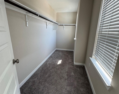 249 Trellis Blvd - Photo Thumbnail 5