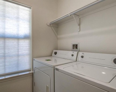 5230 Ledesma Rd - Photo Thumbnail 15