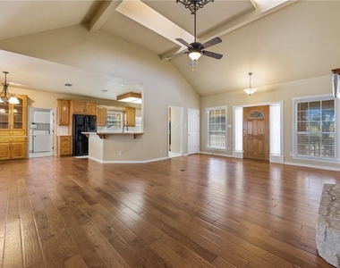 2550 County Road 233 - Photo Thumbnail 8