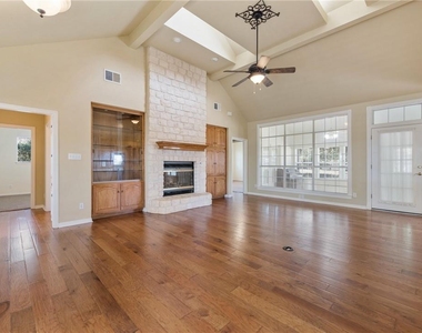 2550 County Road 233 - Photo Thumbnail 6
