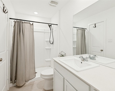 3326 Noir Ln Ln - Photo Thumbnail 17