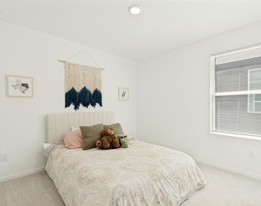 3326 Noir Ln Ln - Photo Thumbnail 19