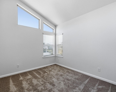 2210a Cornfield Dr - Photo Thumbnail 22