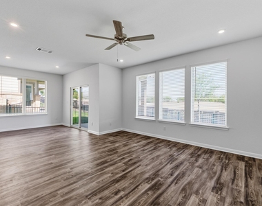 2210a Cornfield Dr - Photo Thumbnail 14